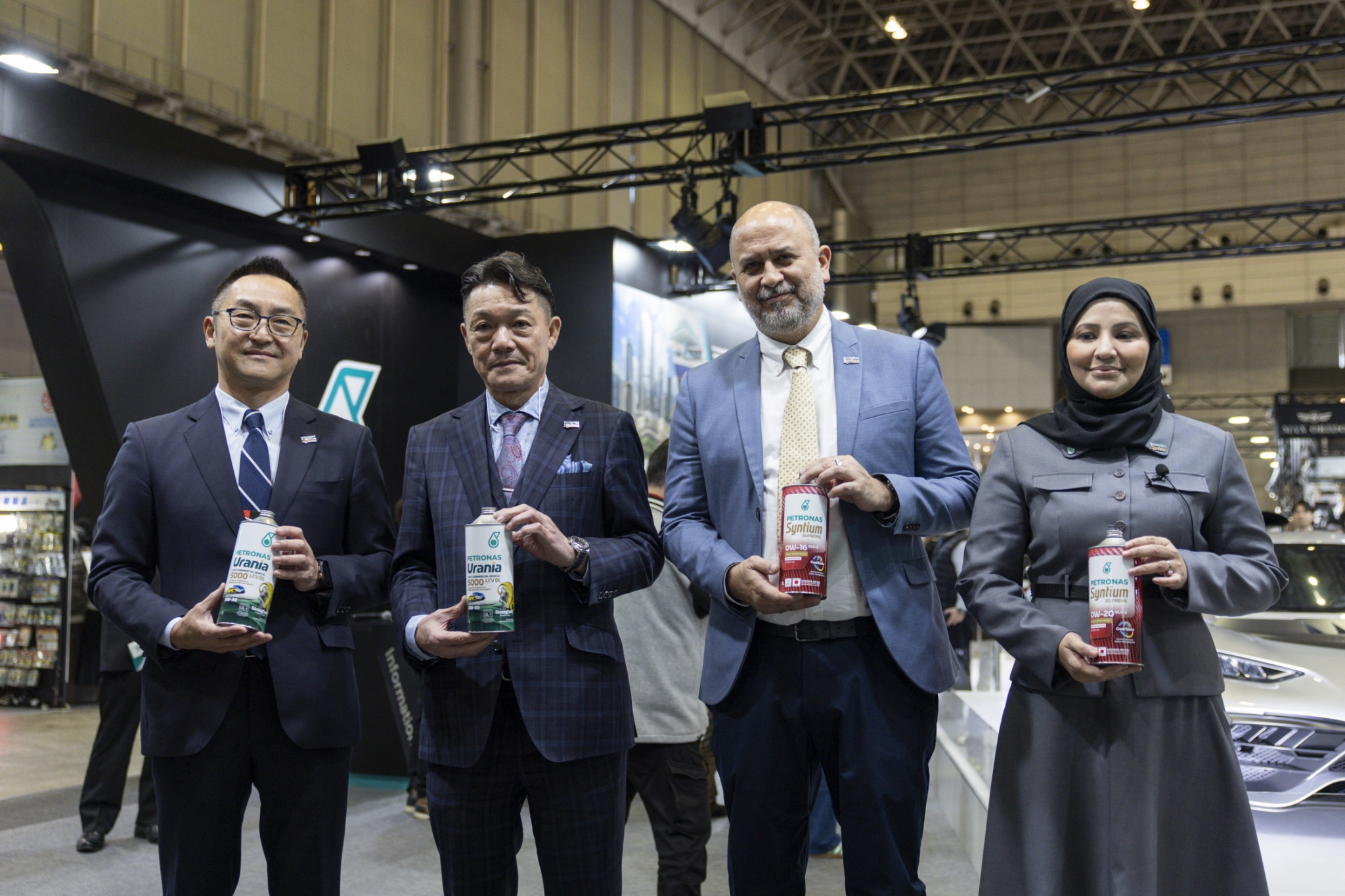 At the Tokyo Auto Salon 2026, senior leadership from PETRONAS Lubricants International (PLI) and Petroplan officiate the launch of PLI’s market-first Japanese Automotive Standards Organisation (JASO)-certified lubricants, available as PETRONAS Syntium Supreme JASO GLV2 and PETRONAS Urania 5000 JASO DL-1. From L-R: Yoshitaka Ohno, President, Petroplan Co. Ltd; Kenichi Fujita, Director, Petroplan Co. Ltd; Khalil Muri, Managing Director and Group CEO, PETRONAS Lubricants International; Noorhana Habib, Regional Managing Director Asia, PETRONAS Lubricants International